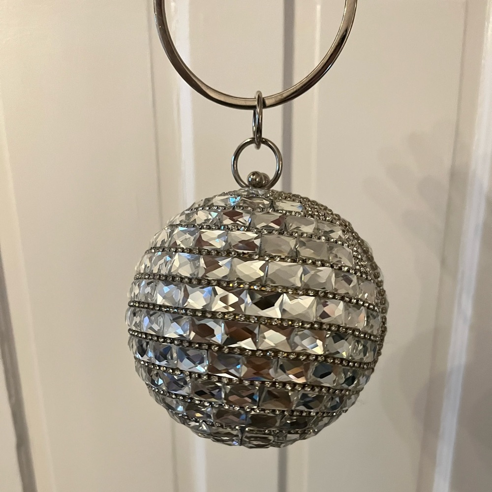 Gorgeous and fun mirrorball purse from Francesca’s Closet